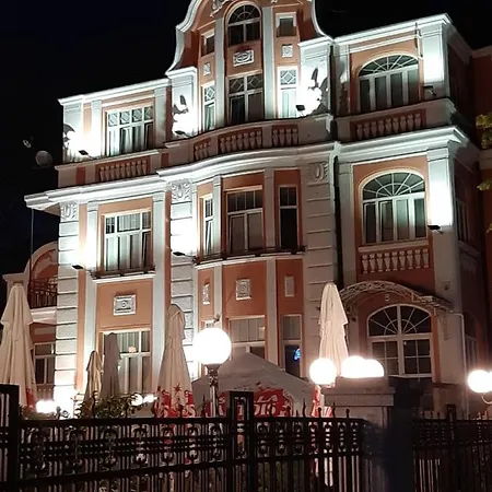 Appartement Yanov's *