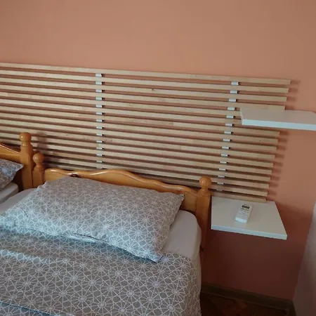Yanov's Варна