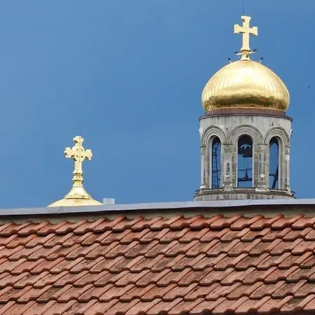 Yanov's Апартамент